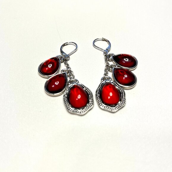 Napier Black Silver Tone and Ruby Color Lucite Dangle Earring. NWT - Picture 2 of 8